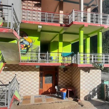 Hotel Divine Connection Kasol Esterno foto