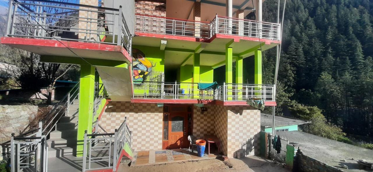 Hotel Divine Connection Kasol Esterno foto