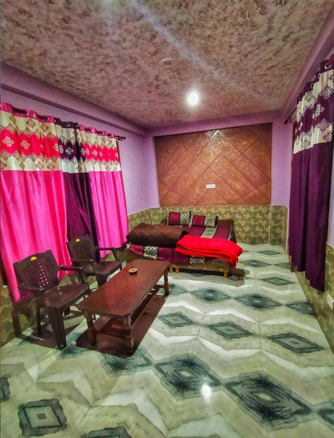 Hotel Divine Connection Kasol Esterno foto